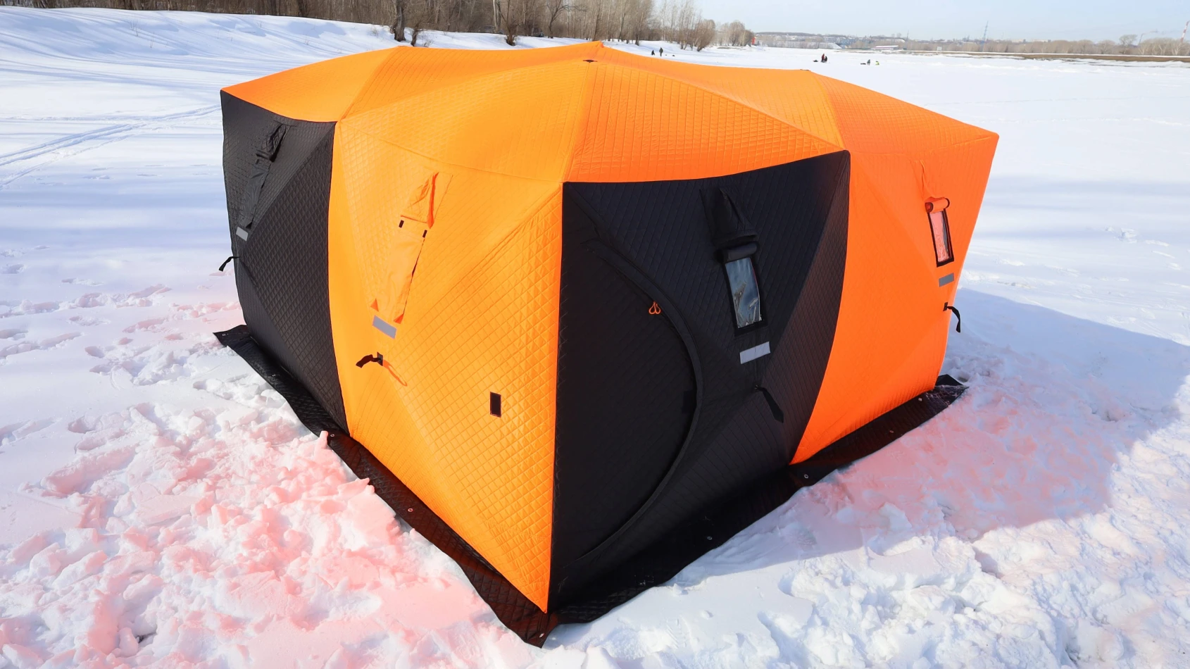 Поступление зимних палаток нового поколения