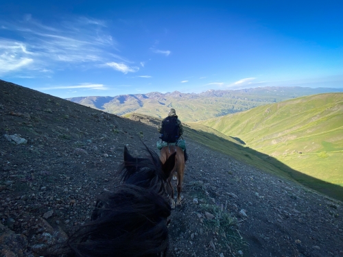 Неизвестная Джунгария на конях ...